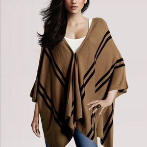 H&M Poncho / Cardigan
